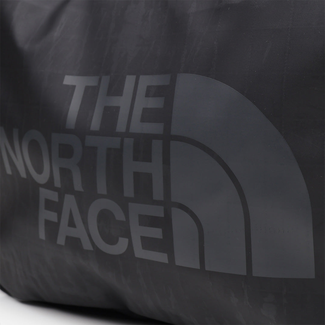 The North Face Base Camp Voyager Toiletry Kit, TNF Black Asphalt Grey, Detail Shot 3