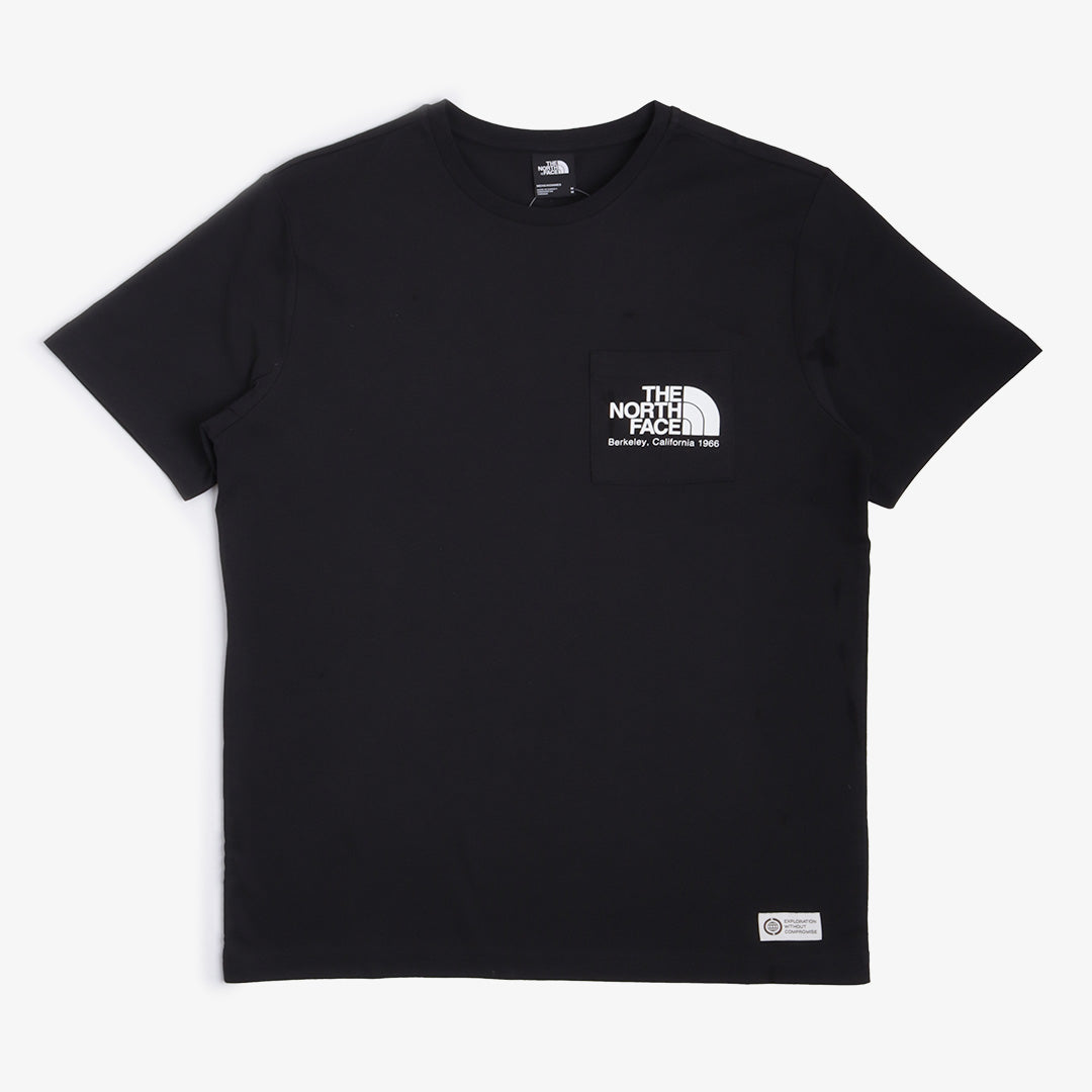 The North Face Berkeley California Pocket T-Shirt, TNF Black, Detail Shot 1
