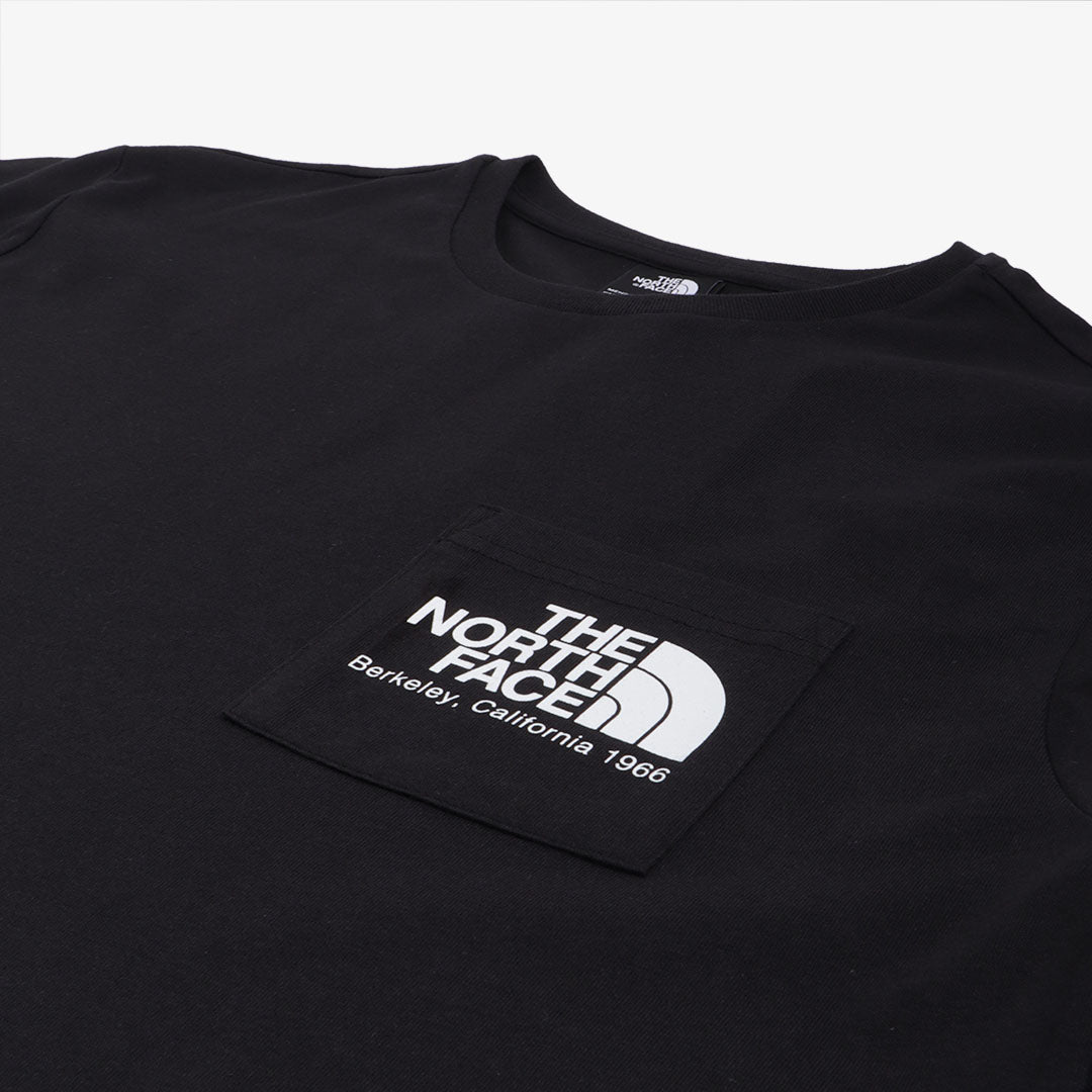 The North Face Berkeley California Pocket T-Shirt, TNF Black, Detail Shot 2