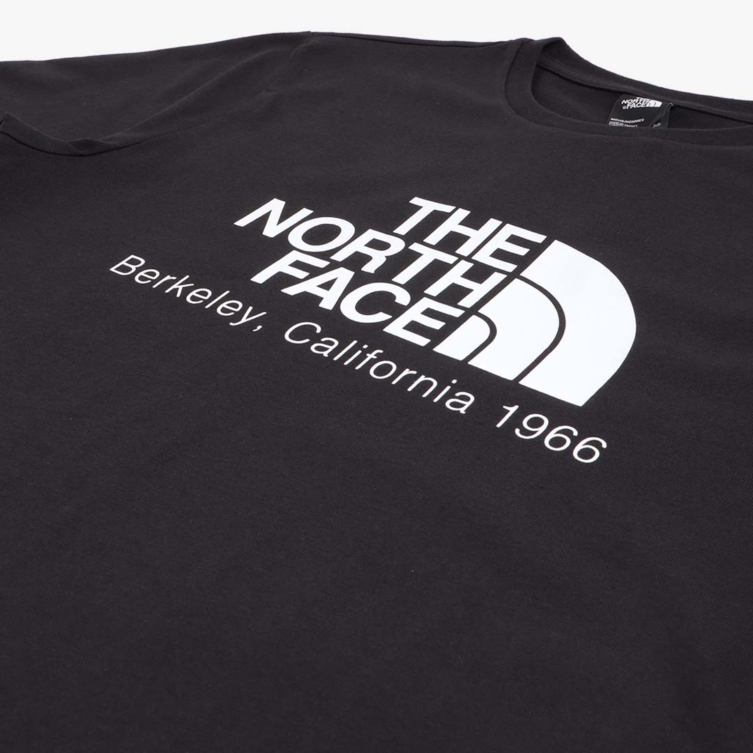The North Face Berkeley California T-Shirt, TNF Black, Detail Shot 4