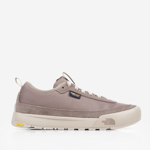 The North Face Clyffe Shoes in Taupe, side view