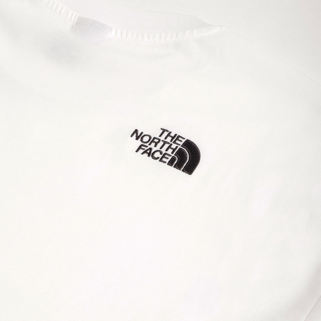 The North Face Essential Oversize T-Shirt, TNF White, Detail Shot 4