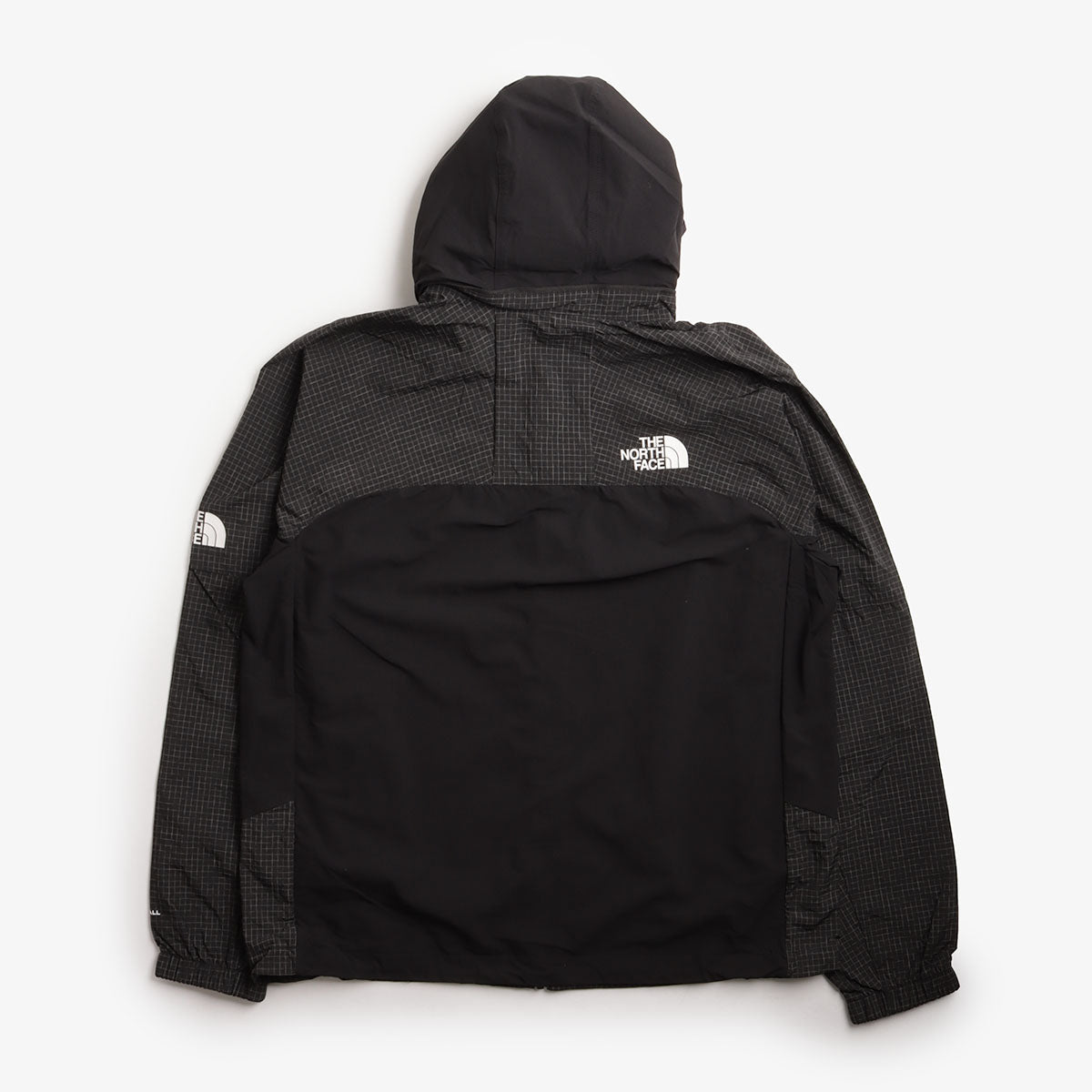 main The North Face HKE Utility Wind Jacket, TNF Black, Detail Shot 2