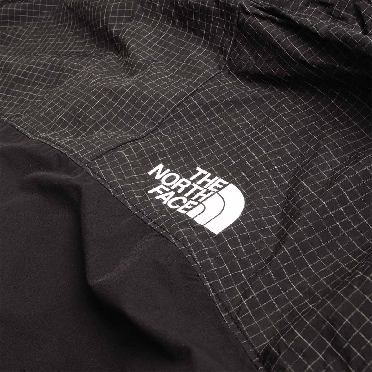 The North Face HKE Utility Wind Jacket, TNF Black, Detail Shot 3