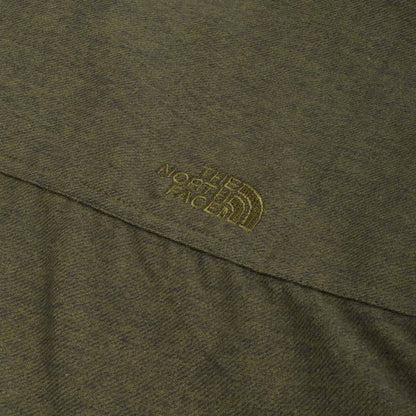 The North Face Lightweight Flannel Shirt, Forest Olive Dark Heath, Detail Shot 4