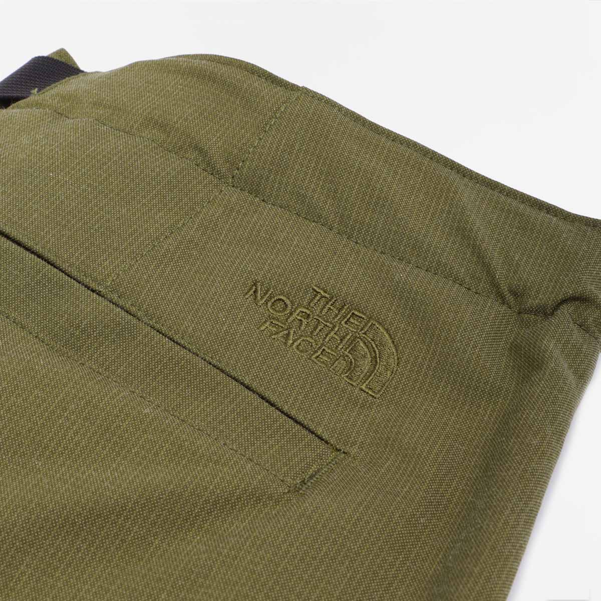 The North Face M66 Tek Twill Wide Leg Pant, Forest Twill, Detail Shot 4