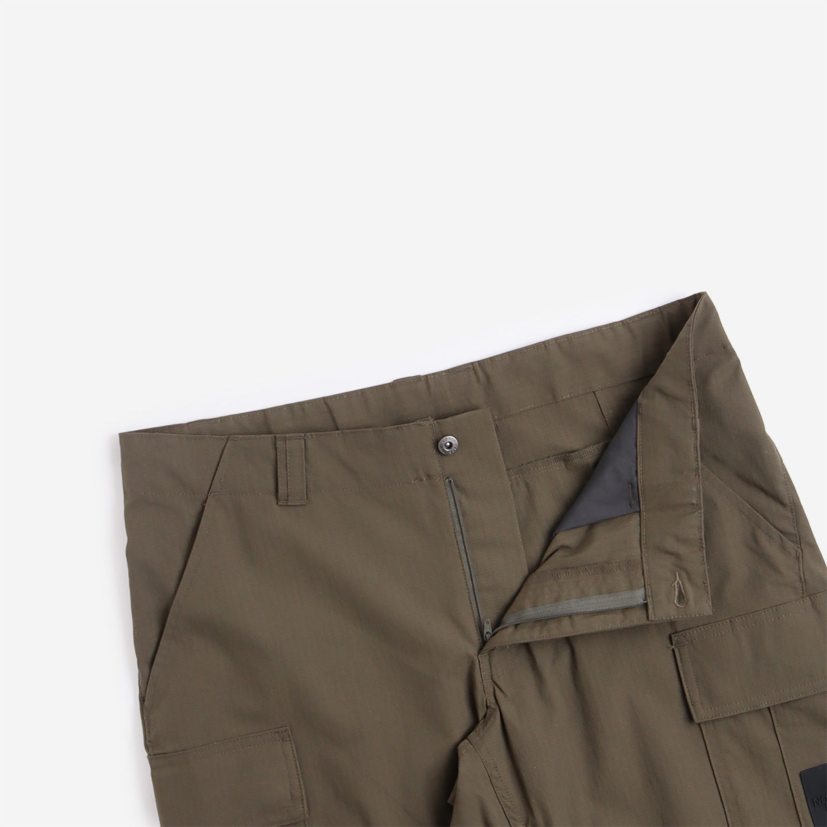 The North Face NSE Convertible Cargo Trousers, New Taupe Green Asphalt Grey, Detail Shot 4