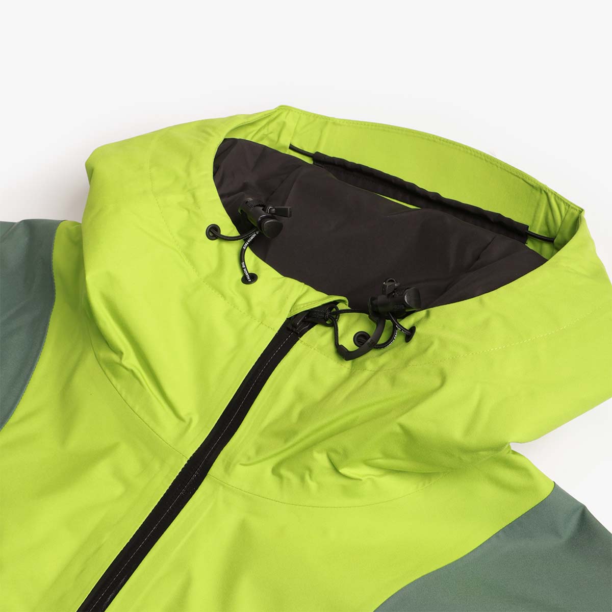 The North Face NSE Shell Jacket, Meadow Green Duck Green, Detail Shot 4