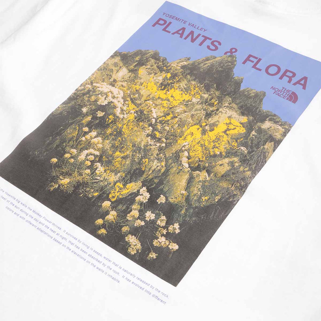 The North Face Plant & Flora Oversized Graphic T-Shirt, TNF White, Detail Shot 4