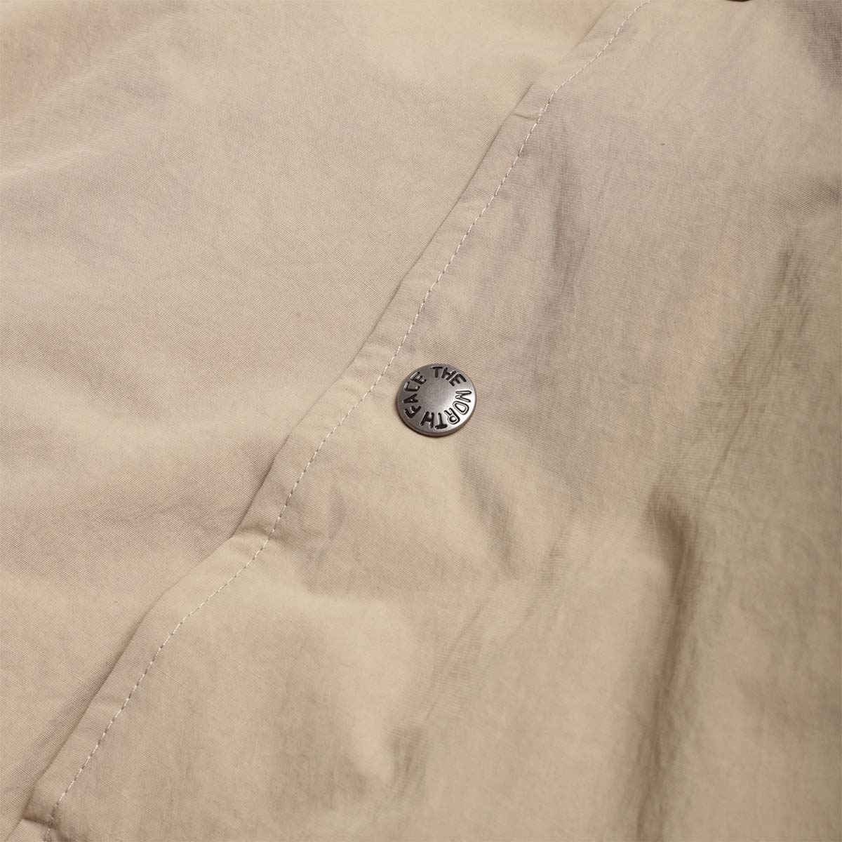 main The North Face RedBox Down Jacket, Mushroom Grey, Detail Shot 6