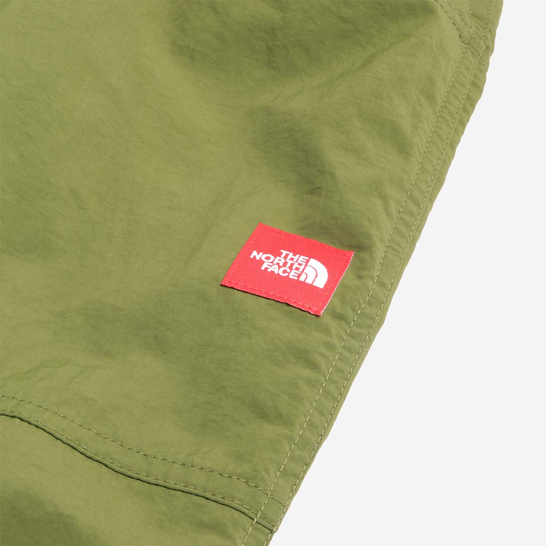 The North Face RedBox Nylon Belted Pant, Woodland Green, Detail Shot 2
