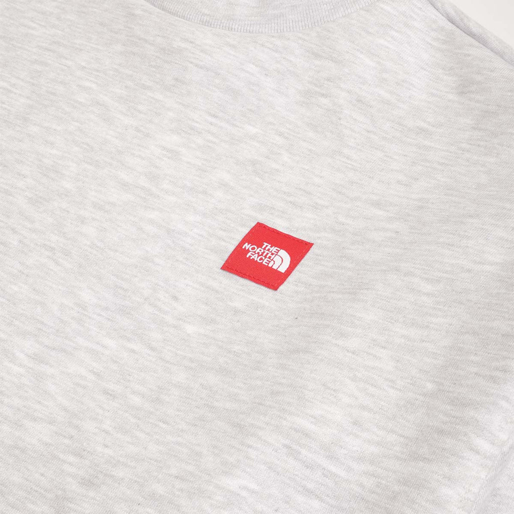 The North Face RedBox Crew Sweatshirt, TNF Classic Grey Heather, Detail Shot 2