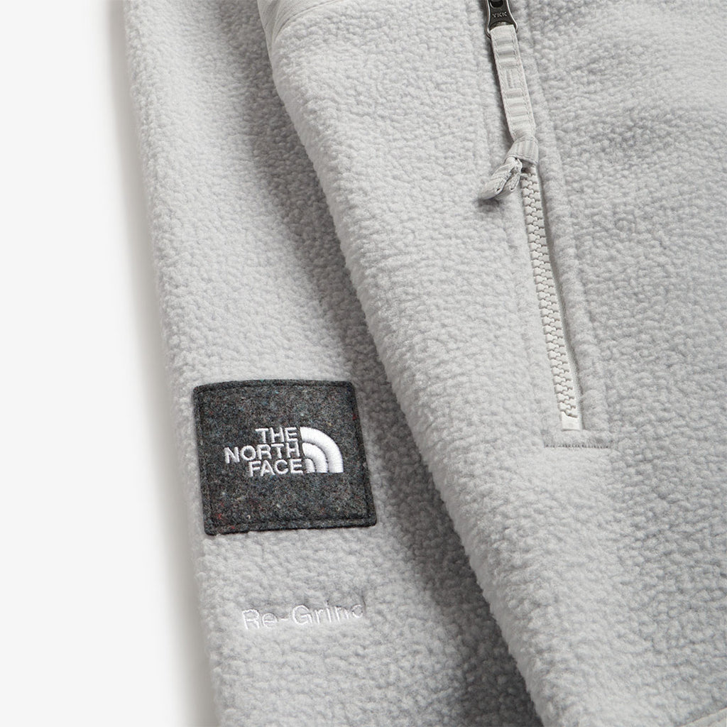 The North Face Regrind Denali Jacket, Raw Undyed, Detail Shot 3
