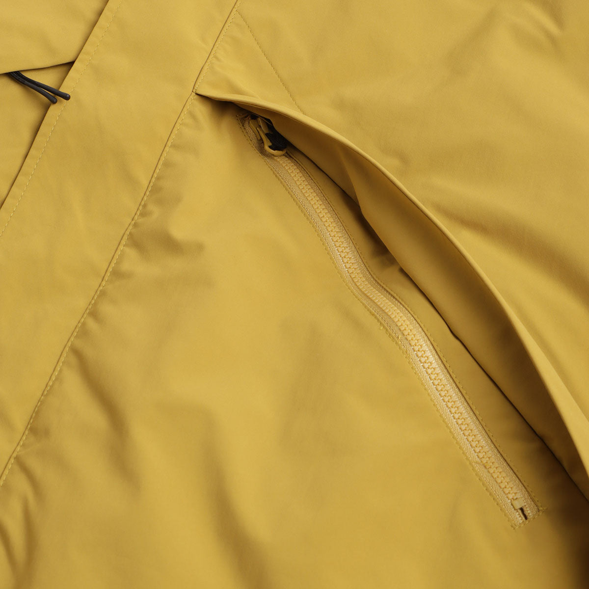 Uniform Bridge Utility Mountain Jacket, Yellow, Detail Shot 4