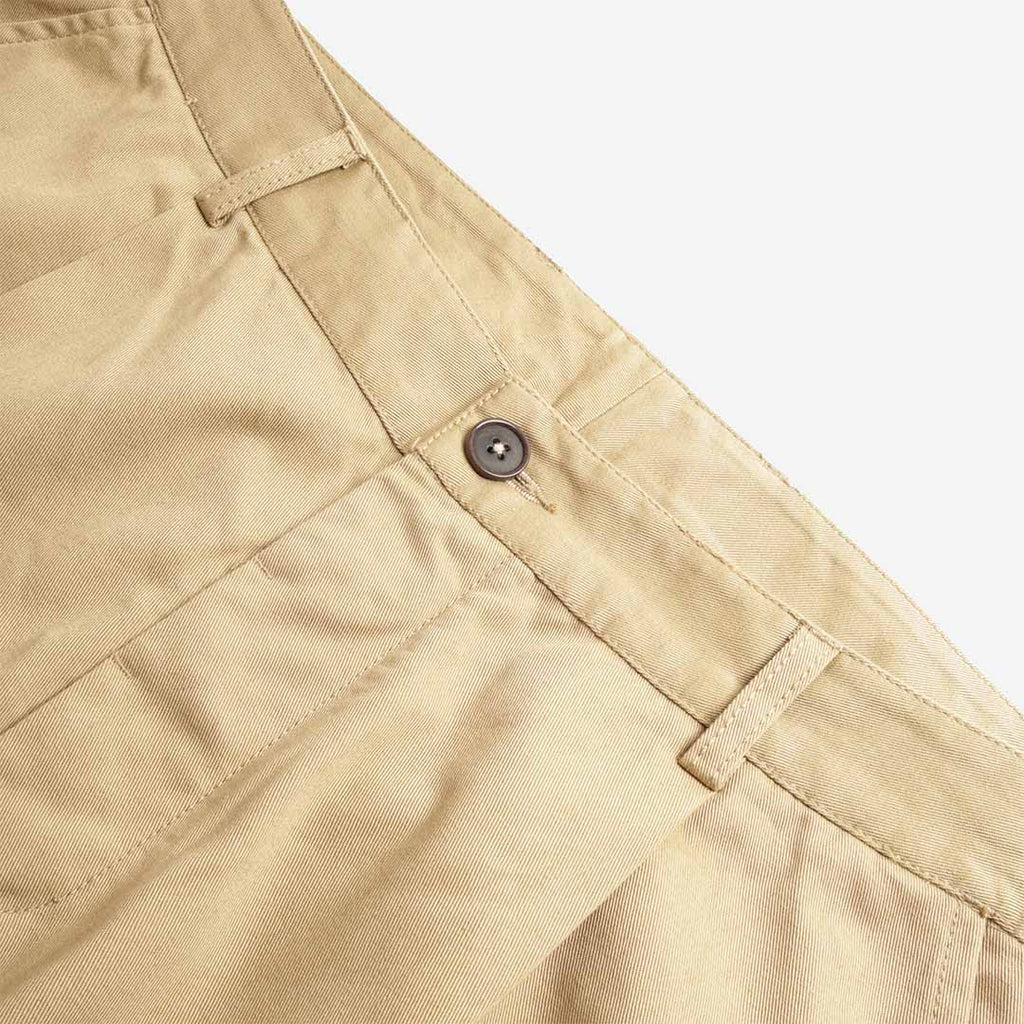 Waistband, button and belt loop detail, Duke Pant