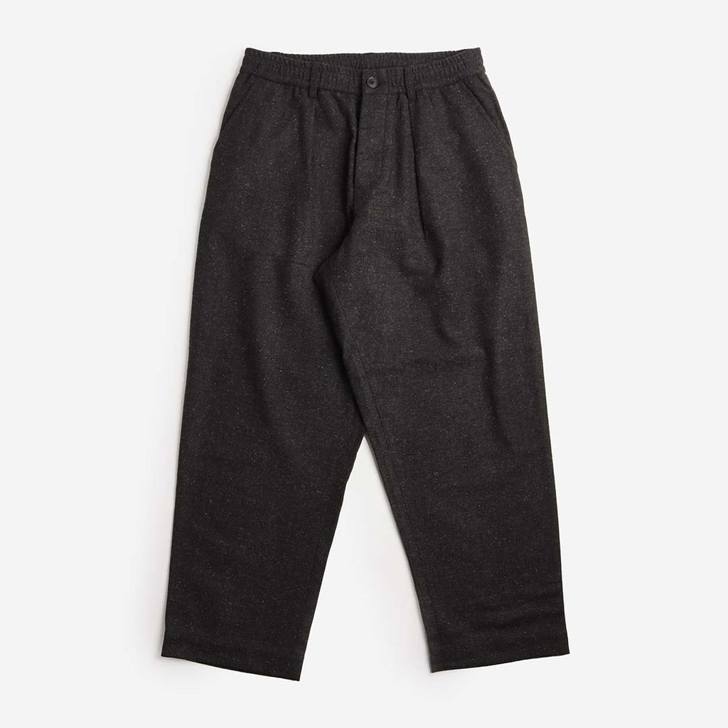 Universal Works Oxford Pant, Salt N Pepper Tweed Black, Detail Shot 1
