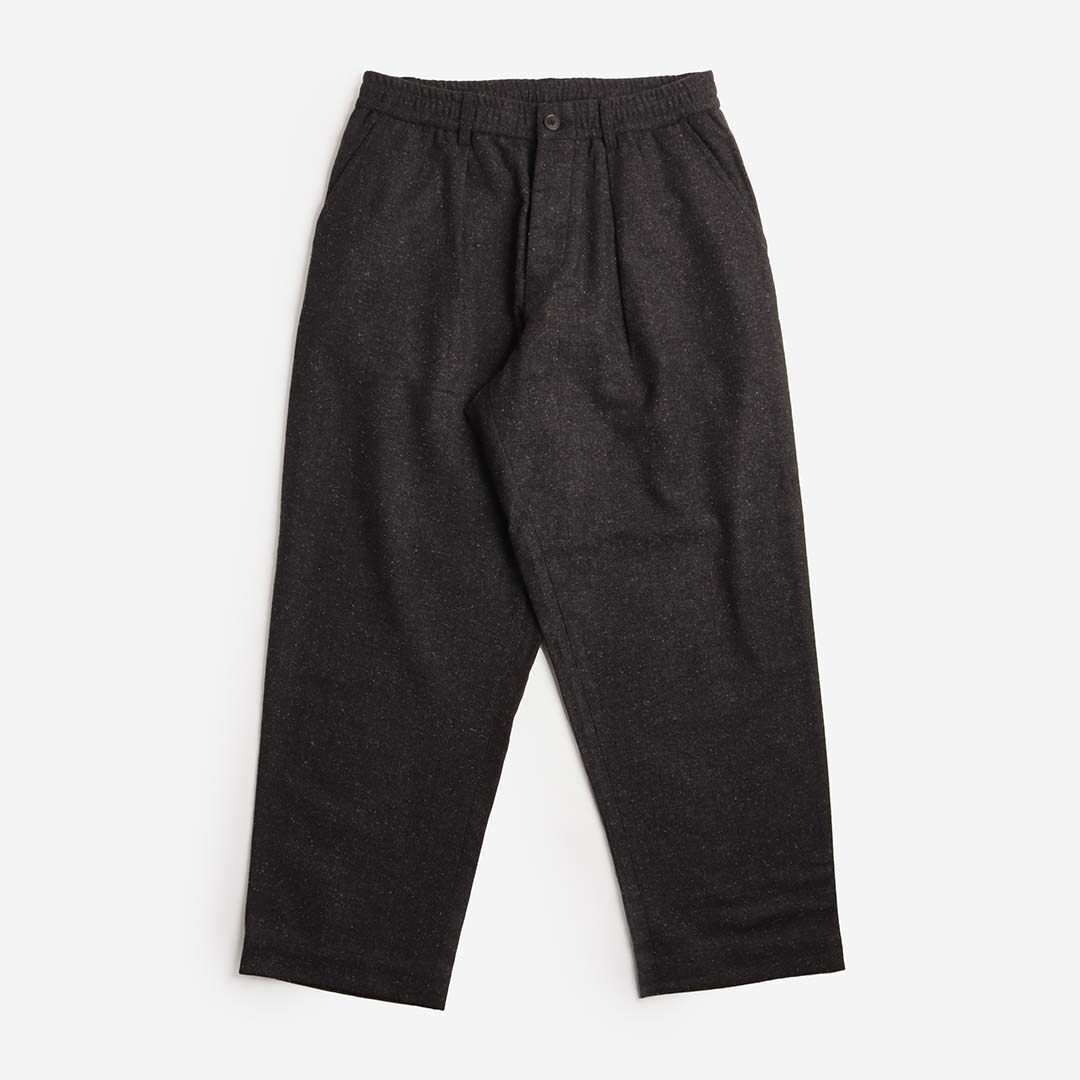 Universal Works Oxford Pant, Salt N Pepper Tweed Black, Detail Shot 1