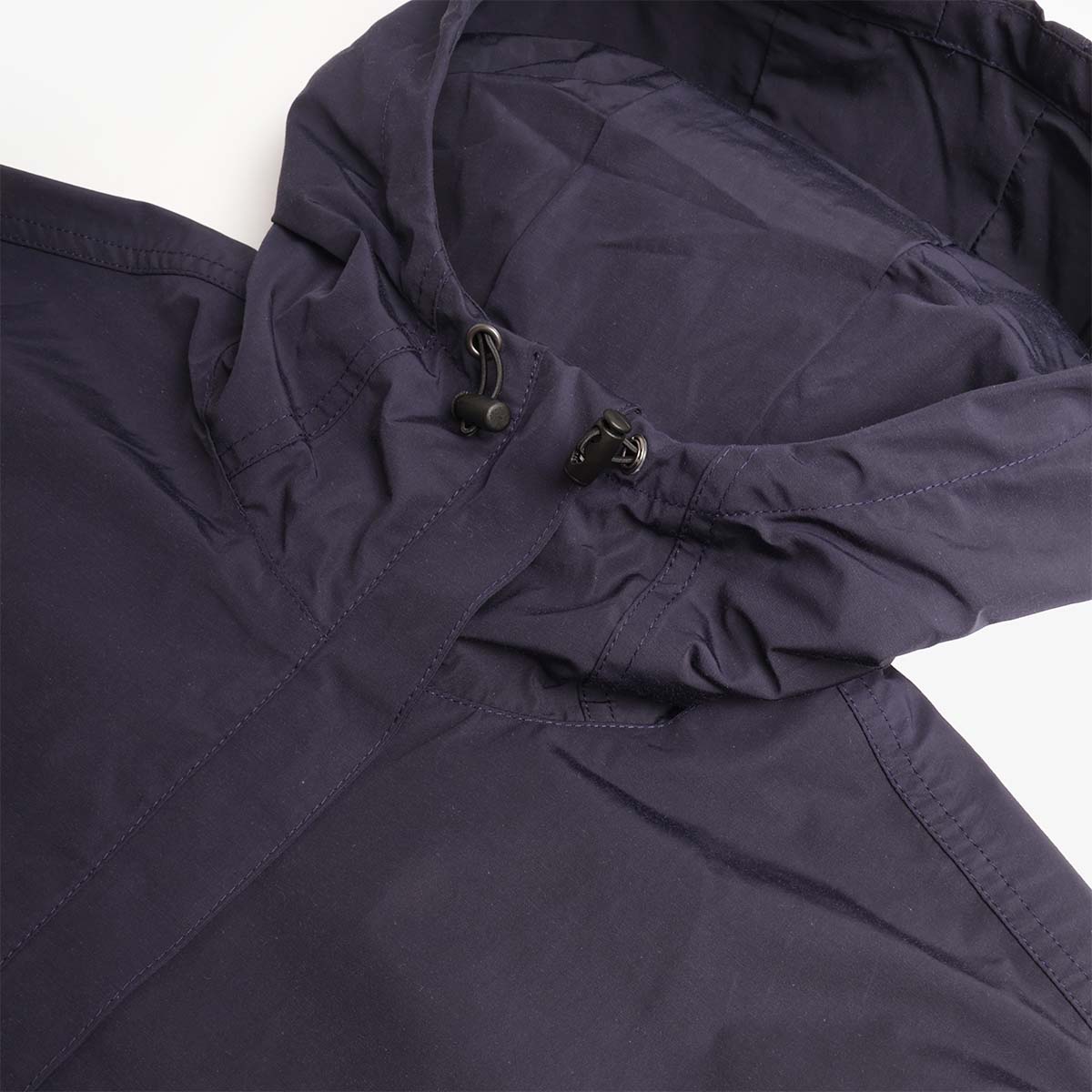 main Uskees Evo Shell Coat, Midnight Blue, Detail Shot 3