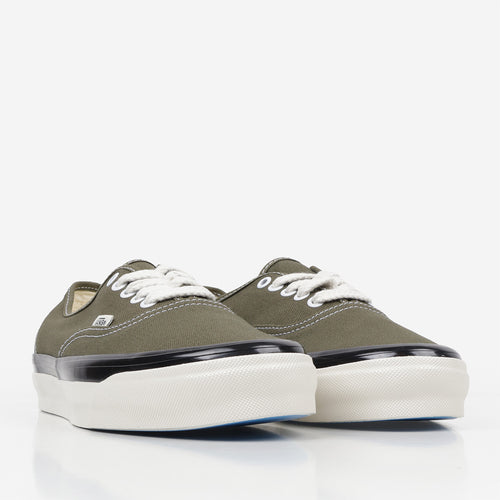 Vans Premium Authentic 44 Deck Shoes, Olive, Detail Shot 2