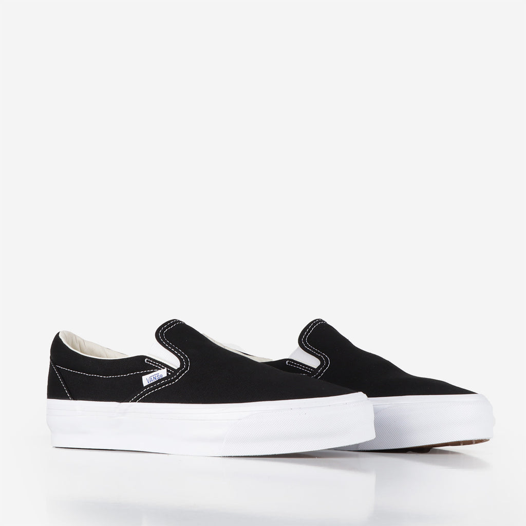 Vans Premium Slip-On Reissue 98 Shoes, LX Black White, Detail Shot 2