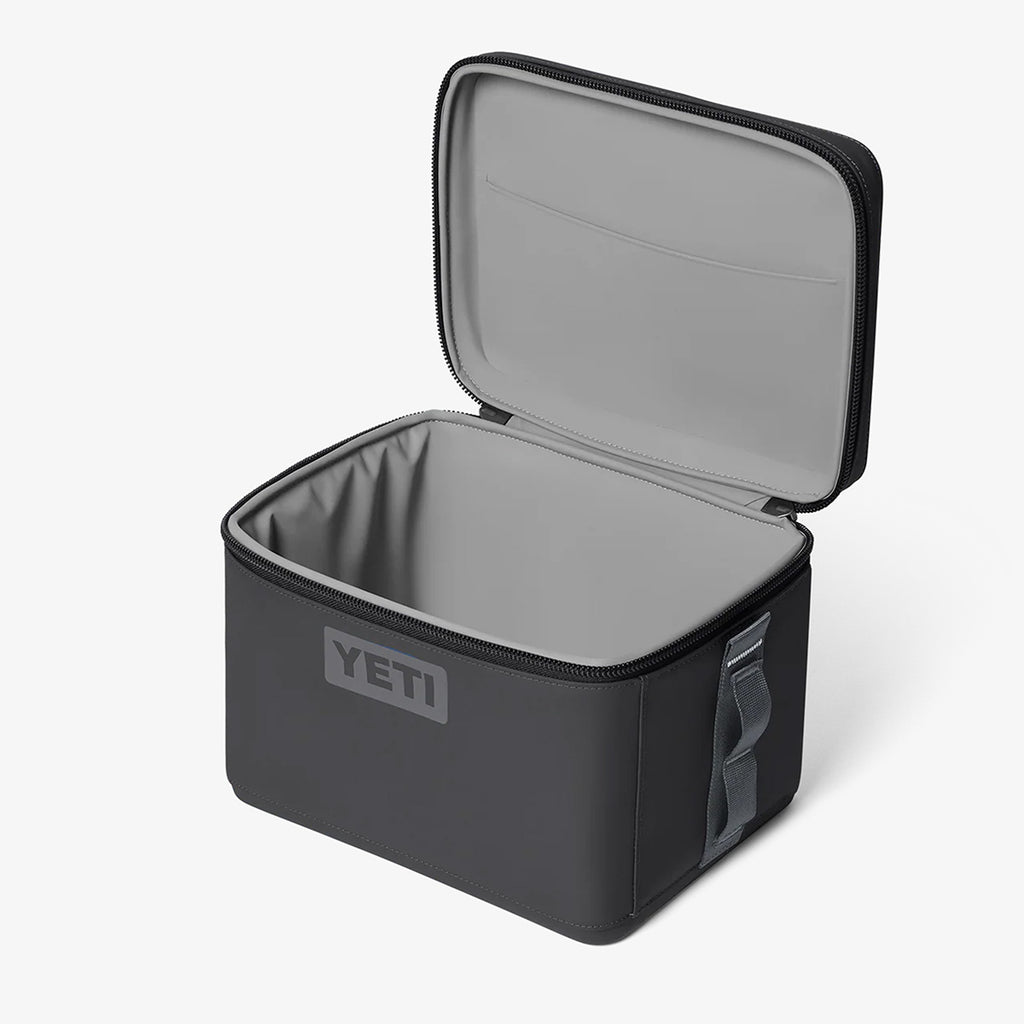 YETI Daytrip 9L Insulated Box, Charcoal, Detail Shot 3