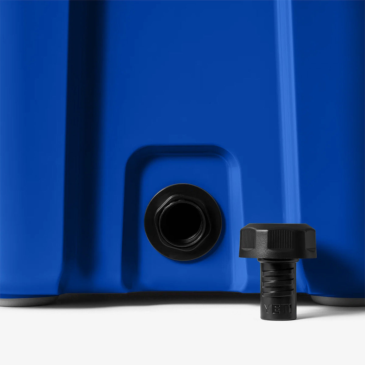 Drain plug detail on the royal blue YETI cool box