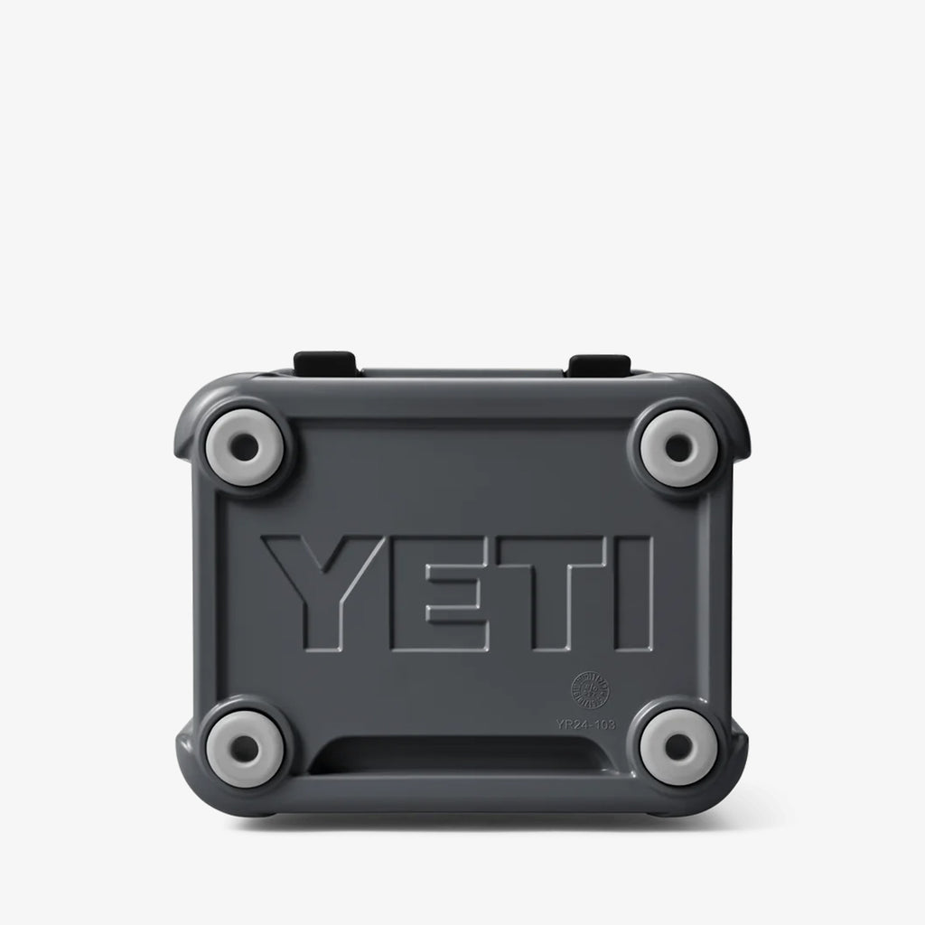 YETI Roadie 24 Cool Box, Charcoal, Detail Shot 5