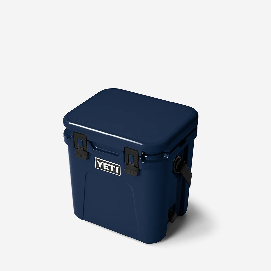 YETI Roadie 24 Cool Box, Navy, Detail Shot 3