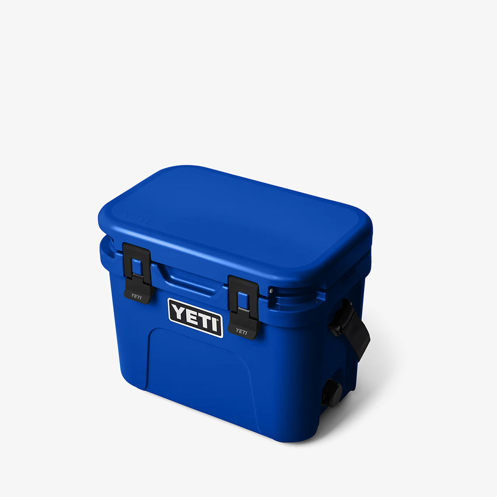 YETI Roadie 24 2.0 Cool Box in Royal Blue, angled view