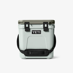 thumbnail YETI Roadie 24 Cool Box, Ridgeline, Detail Shot 1