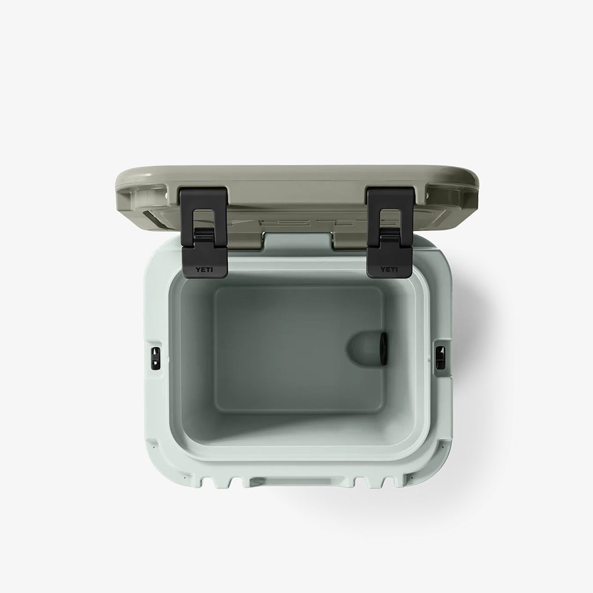 main YETI Roadie 24 Cool Box, Ridgeline, Detail Shot 3