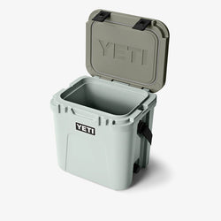 thumbnail YETI Roadie 24 Cool Box, Ridgeline, Detail Shot 4