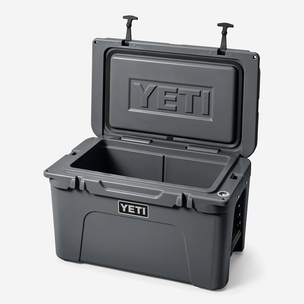 YETI Tundra 45 Cool Box, Charcoal, Detail Shot 3