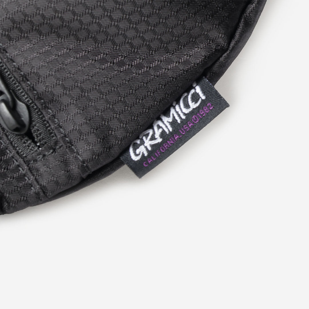 Gramicci Field Sacoche, Black, Detail Shot 2