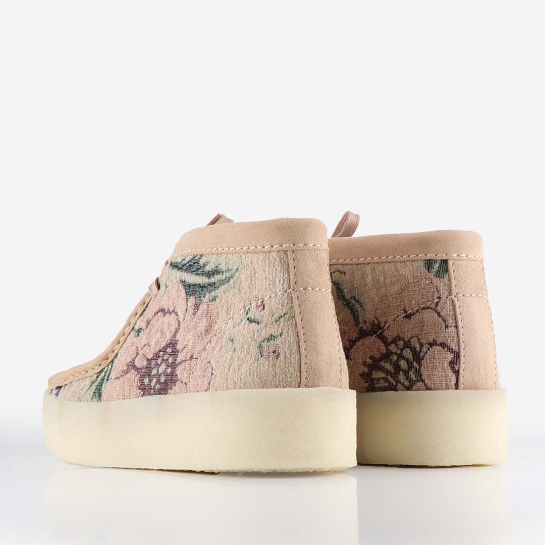 Clarks Originals Wallabee Cup Boots, Tan Floral Txt, Detail Shot 3