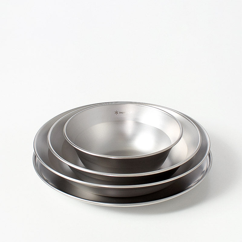 Snow Peak Tableware Set, Titanium, Detail Shot 1