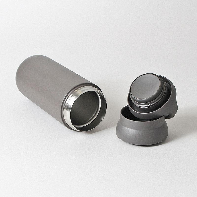 Kinto Day Off Tumbler 500ml, Dark Grey, Detail Shot 2
